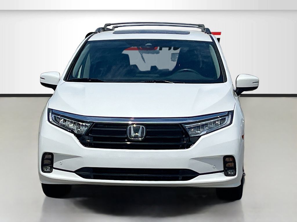 Used 2023 Honda Odyssey Elite image 2