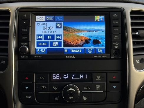 Used 2012 Jeep Grand Cherokee Laredo image 58