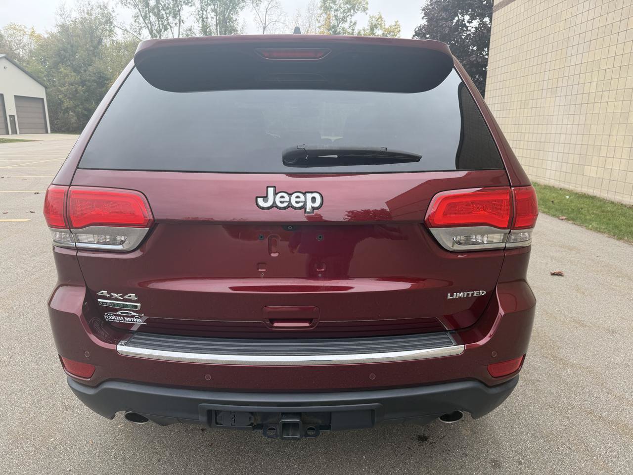 Used 2016 Jeep Grand Cherokee Limited w/ Luxury Group II AWD/4WD image 6