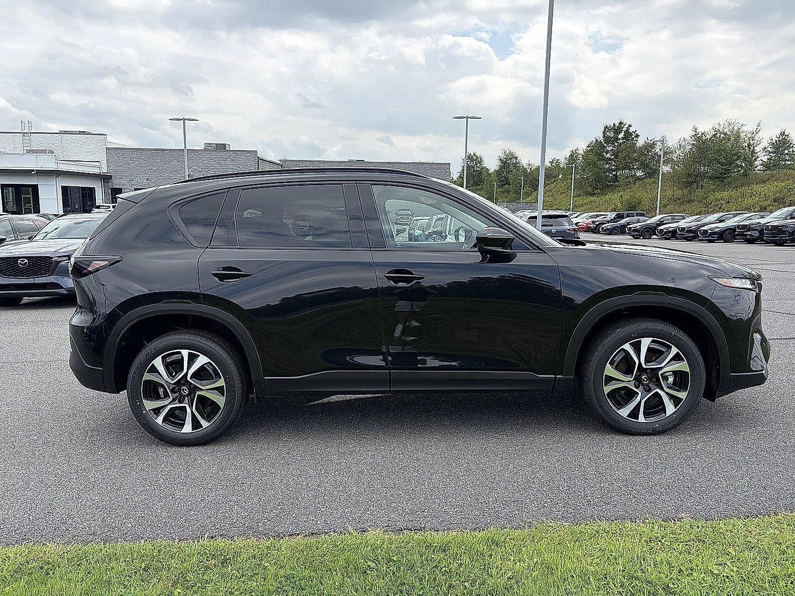 New 2026 MAZDA CX-5 Preferred AWD/4WD image 2