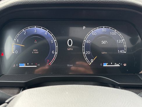 New 2025 Jeep Grand Cherokee L Limited w/ Luxury Tech Group II image 25