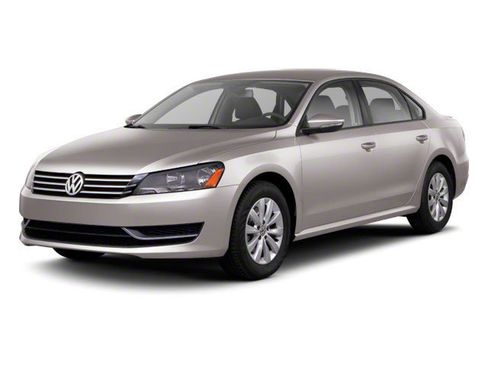 Used 2013 Volkswagen Passat 3.6 SEL Premium FWD image 1