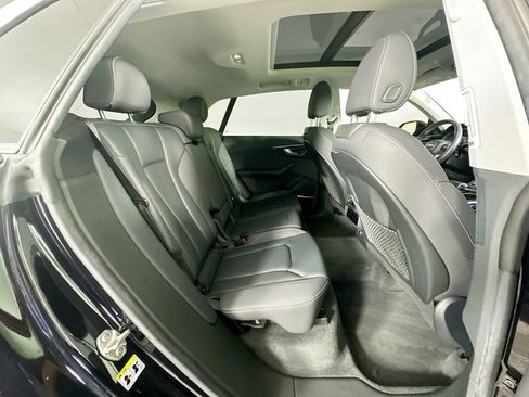 Used 2019 Audi Q8 Premium Plus image 28