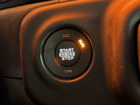 Used 2021 Jeep Wrangler Unlimited Rubicon 4xe w/ Dual Top Group image 21