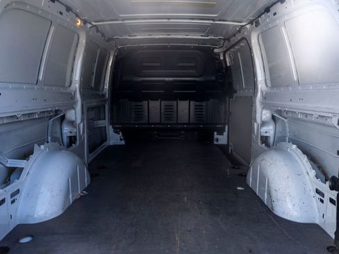 Used 2022 Mercedes-Benz Metris image 18