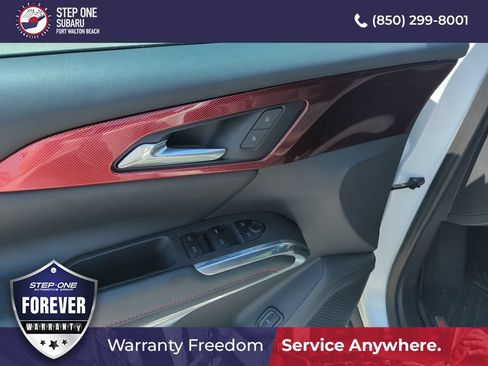 Used 2025 Chevrolet Traverse Z71 w/ Driver Confidence Package AWD/4WD image 19