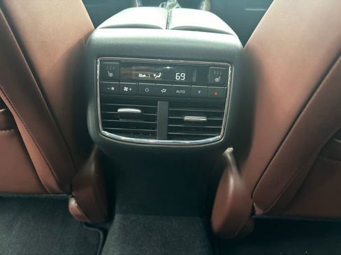 Used 2019 MAZDA CX-9 Signature image 15