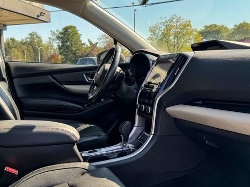 Used 2021 Subaru Ascent Limited w/ Technology Package image 13