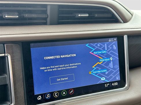 Used 2021 GMC Yukon Denali w/ Denali Premium Package image 16