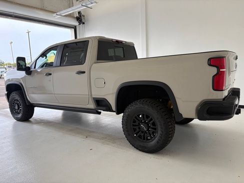 New 2026 Chevrolet Silverado 2500 ZR2 AWD/4WD image 22