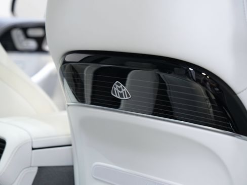 Used 2025 Mercedes-Benz Maybach GLS 600 4MATIC image 48