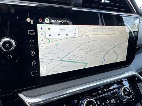 New 2025 GMC Sierra 2500 Denali w/ Denali Reserve Package image 14