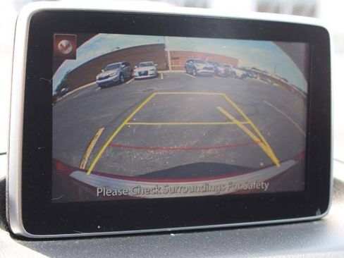 Used 2014 MAZDA MAZDA3 s Touring FWD image 11
