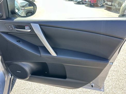 Used 2012 MAZDA MAZDA3 s Grand Touring image 24