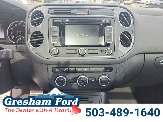 Used 2014 Volkswagen Tiguan R-Line AWD/4WD image 22