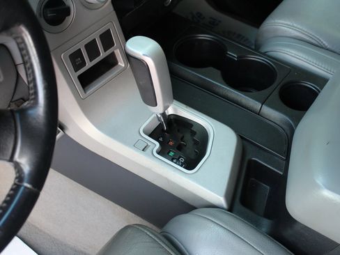 Used 2008 Toyota Tundra Limited AWD/4WD image 21