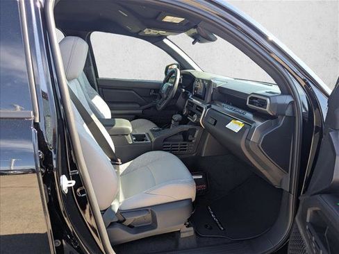 New 2025 Toyota Tacoma SR5 image 19