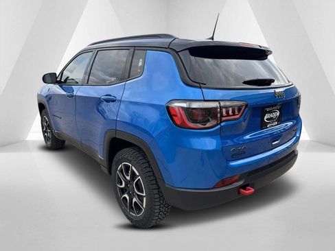 New 2026 Jeep Compass Trailhawk w/ Sun, Sound & Navigation Group image 5