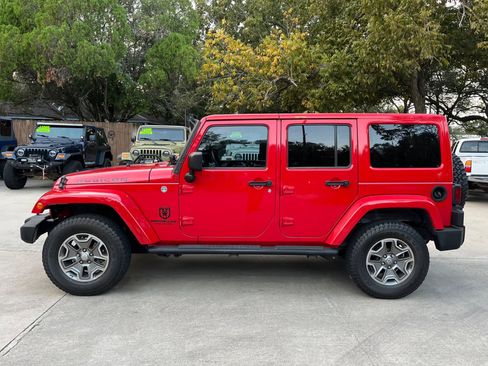 Used 2013 Jeep Wrangler Unlimited Rubicon image 6
