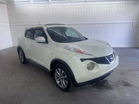 Used 2012 Nissan Juke SV w/ Sport Pkg AWD/4WD image 3