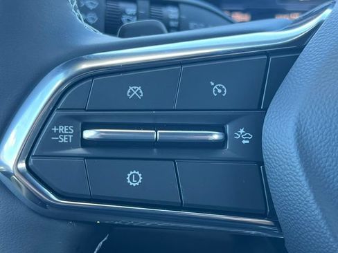 New 2026 Chevrolet Traverse LT w/ Driver Confidence Package AWD/4WD image 19