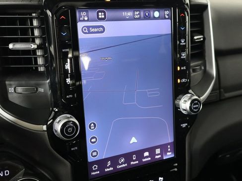 New 2026 RAM 1500 4x4 Crew Cab image 37