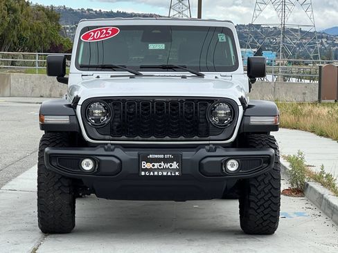 Used 2025 Jeep Wrangler Unlimited Sport S 4xe AWD/4WD image 9