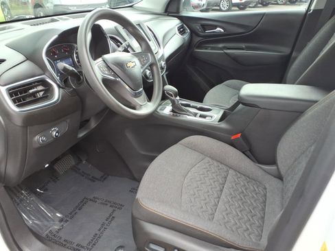 Used 2022 Chevrolet Equinox LT AWD/4WD image 11