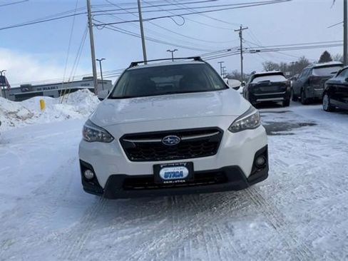 Used 2018 Subaru Crosstrek 2.0i Premium image 3