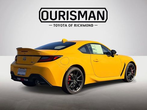 New 2026 Toyota GR86 YUZU Limited image 19