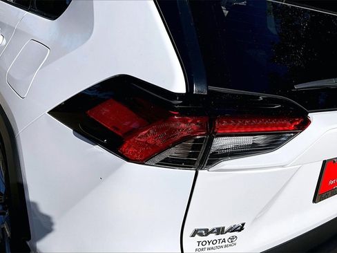 Used 2024 Toyota RAV4 XLE image 20