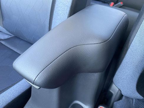 New 2025 Nissan Versa SV w/ Trunk Package image 18