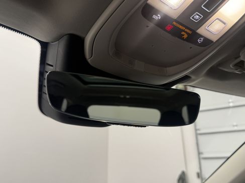 Certified 2024 Volvo XC90 B6 Ultimate w/ Protection Package Premier image 22