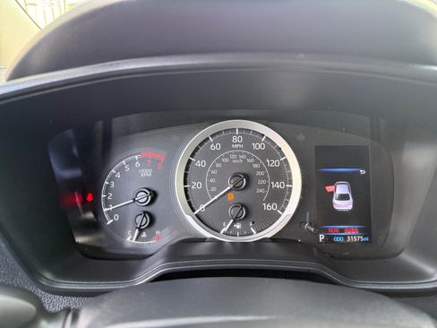 Used 2022 Toyota Corolla LE image 19