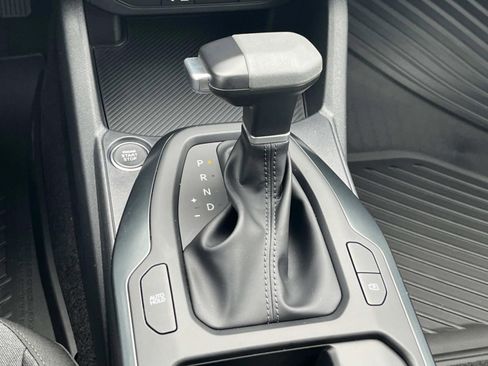 New 2025 Kia K4 LXS image 24