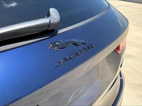 New 2026 Jaguar F-PACE R-Dynamic S image 9