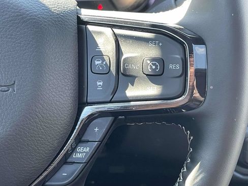 New 2026 RAM 3500 Limited AWD/4WD image 32