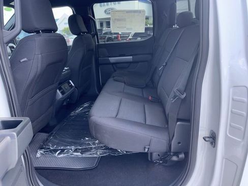 Used 2025 Ford F150 XLT w/ Equipment Group 302A MID RWD image 9