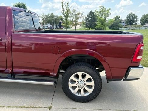 Used 2021 RAM 3500 Laramie AWD/4WD image 9