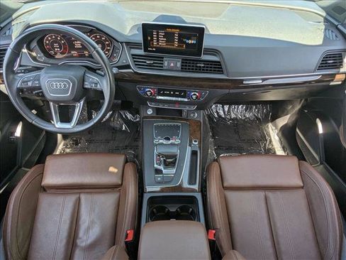 Used 2019 Audi Q5 2.0T Premium Plus w/ Premium Plus Package AWD/4WD image 19