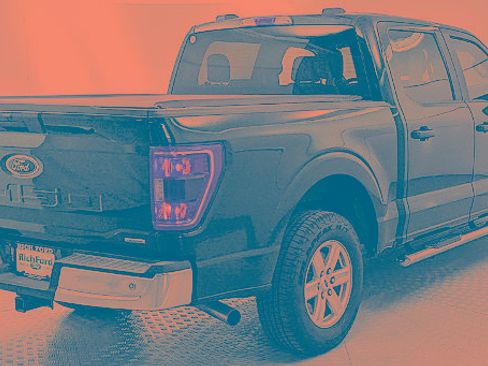 Certified 2021 Ford F150 XLT RWD image 3