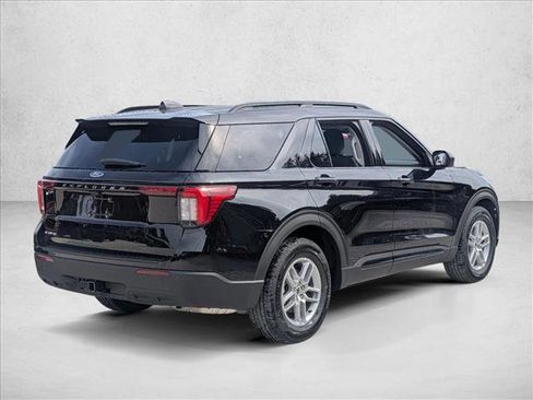 New 2026 Ford Explorer Active image 2