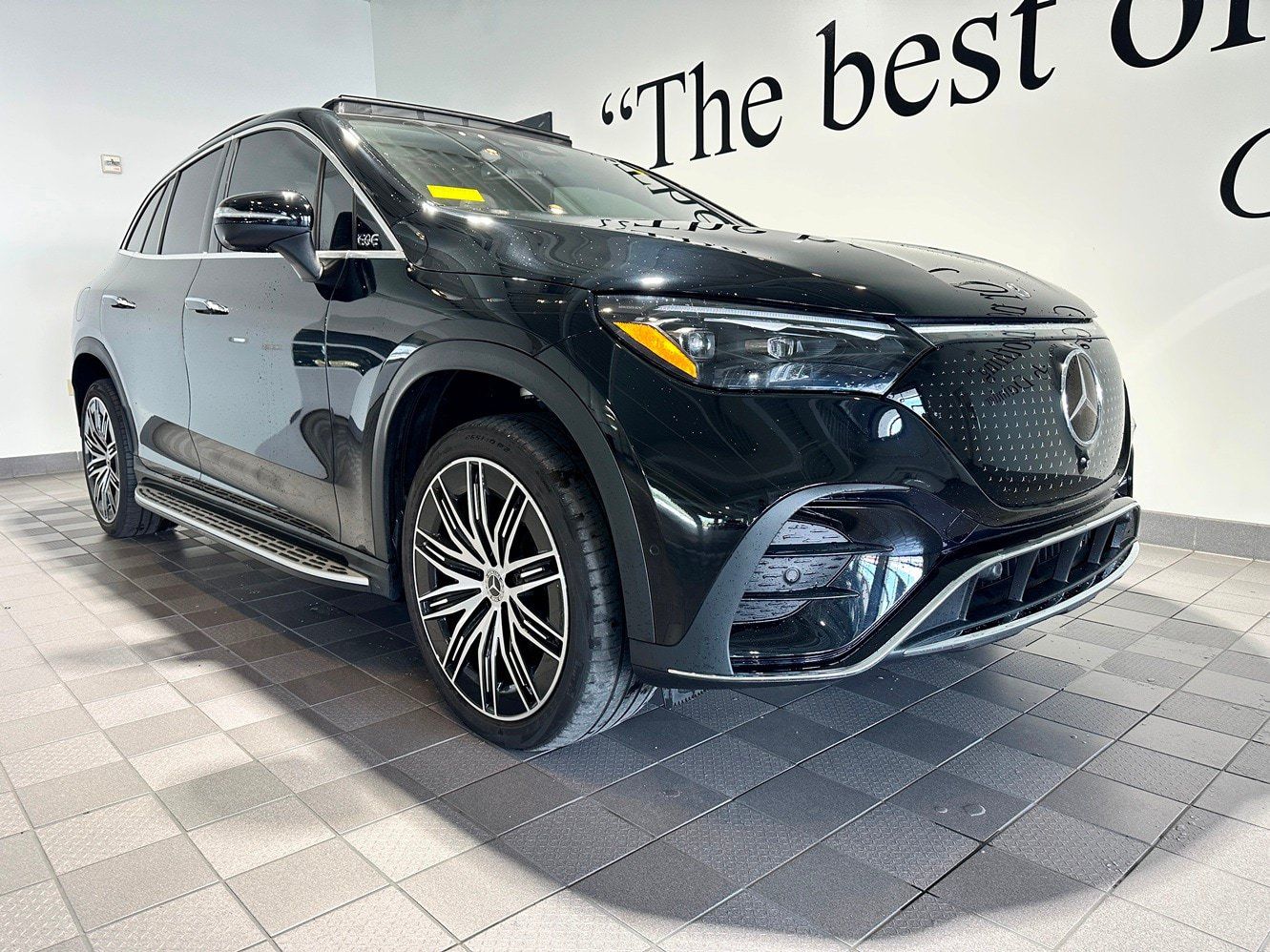 Certified 2023 Mercedes-Benz EQE 350+ 4MATIC SUV w/ Pinnacle Trim Package image 1