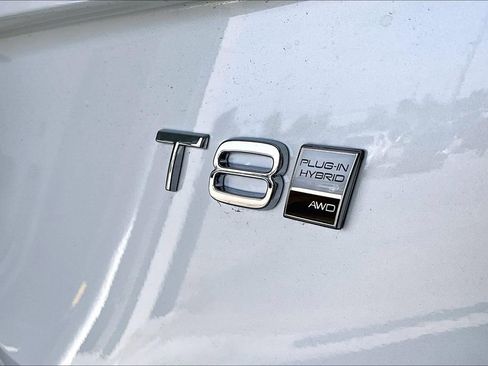 New 2026 Volvo XC90 T8 Ultra w/ Protection Package Premier image 40