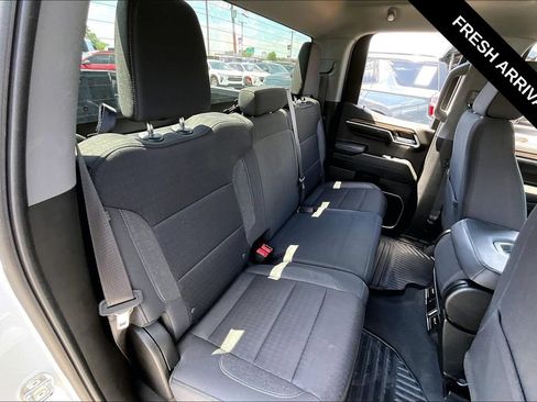 Used 2024 Chevrolet Silverado 1500 LT AWD/4WD image 25