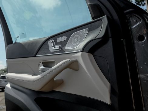 Used 2026 Mercedes-Benz GLS 450 GLS 450 image 12