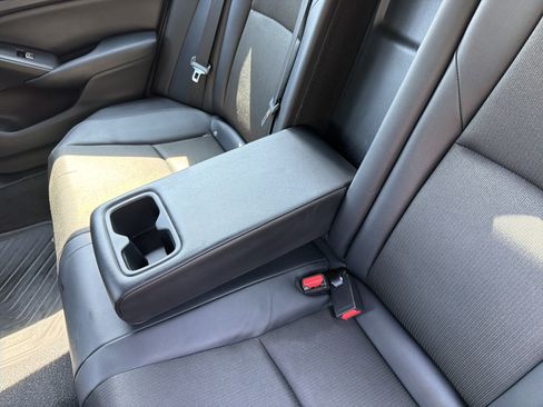 Used 2022 Honda Accord Sport image 33