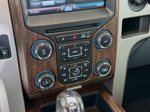 Used 2014 Ford F150 Lariat w/ Equipment Group 502A Luxury image 14