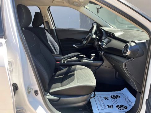 Used 2021 Nissan Kicks SV FWD image 18