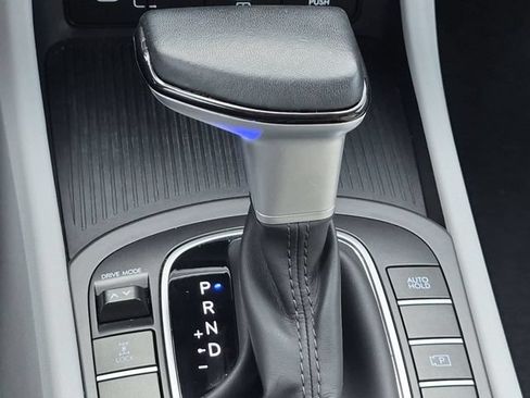 Used 2025 Hyundai Kona SEL AWD/4WD image 26